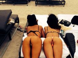 De izquierda a derecha: Karina Jelinek y Paz Cornú De izquierda a derecha: Karina Jelinek y Paz Cornú