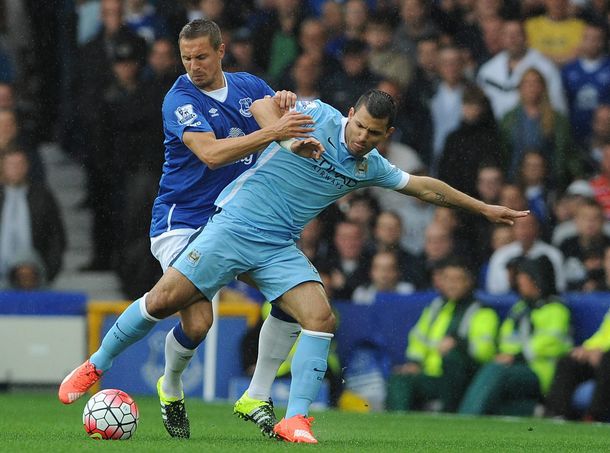 Con Agüero y sin Otamendi, el City sigue con su andar arollador