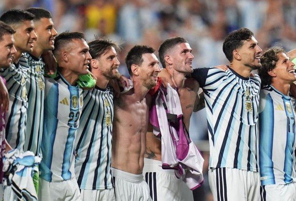 Lionel Messi y toda la Selección Argentina.
