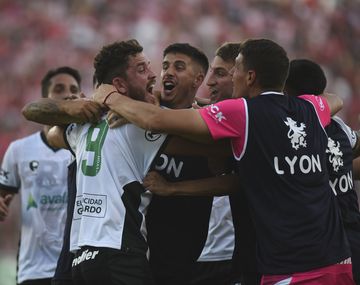 Golazo de Ferro que sueña con volver a Primera tras 22 años