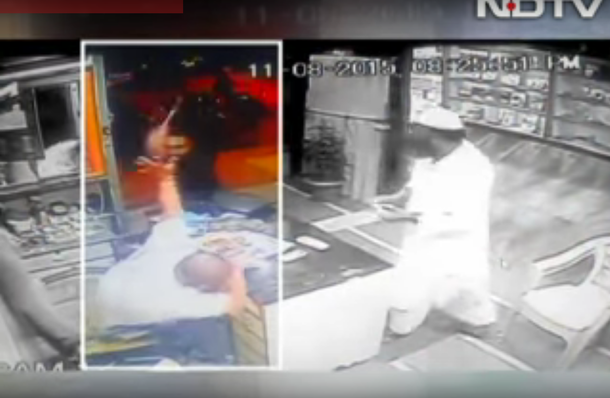 Ataque samurai: el dueño discapacitado de un local es salvado por un cliente