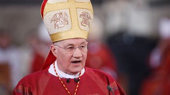 ¿como estan las apuestas en internet a un dia del conclave? ¿como estan las apuestas en internet a un dia del conclave?