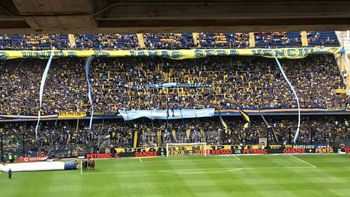 la 12 presento sus banderas para el mundial de rusia la 12 presento sus banderas para el mundial de rusia