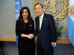 Cristina Fernández junto a Ban Ki-moon