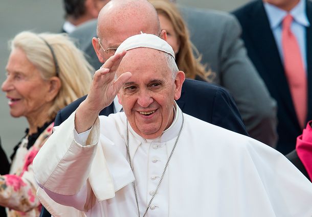 Tras su última gira, el Papa se volvió la figura más popular en redes sociales