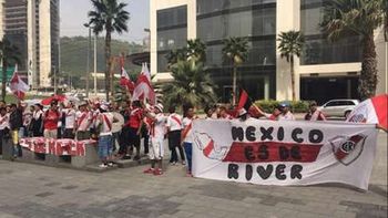 los hinchas mexicanos de river realizaran un banderazo previo a la final los hinchas mexicanos de river realizaran un banderazo previo a la final
