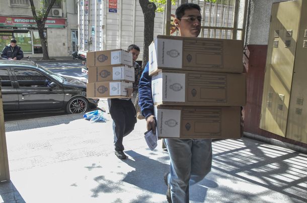 Balotaje: los primeros datos del escrutinio comenzarán a  difundirse a las 19:30