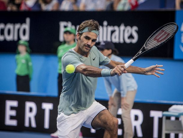 El suizo no pudo con una de las grandes promesas del tenis