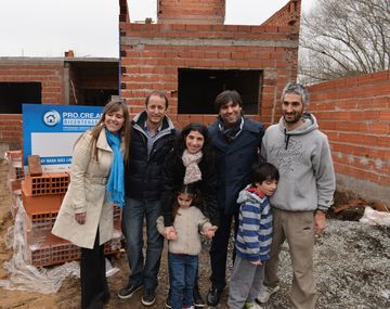 Insaurralde y Bossio recorrieron viviendas del Plan Procrear