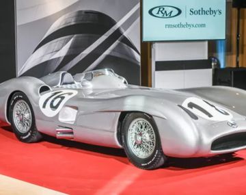 Récord absoluto: un auto de Fangio se convirtió en el más caro en la historia de la Fórmula 1