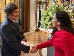 Causa Malvinas: crecen las críticas a Javier Milei por el saludo a la presidenta de Kosovo