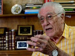 Tiene 91 años y va a estudiar Derecho en la universidad