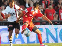 colon se despidio de su gente con un triunfo ante argentinos colon se despidio de su gente con un triunfo ante argentinos