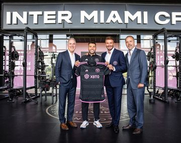 Jordi Alba fue presentado en Inter Miami