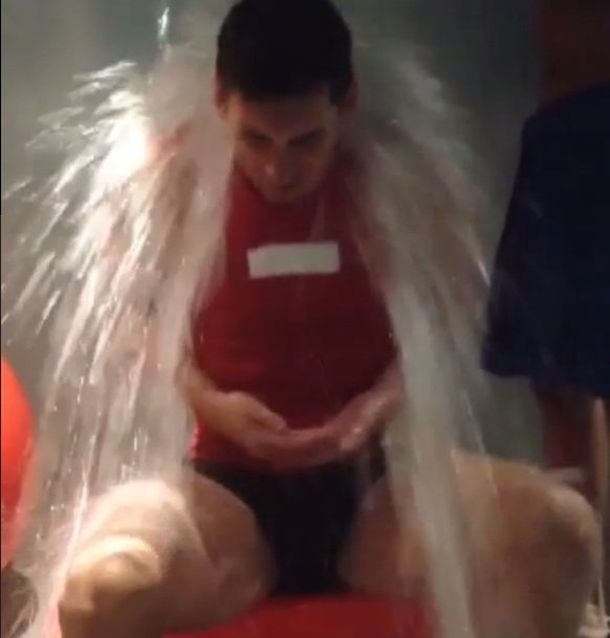 Lionel Messi se sumó al desafío del agua helada y retó al Kun Agüero y Pocho Lavezzi