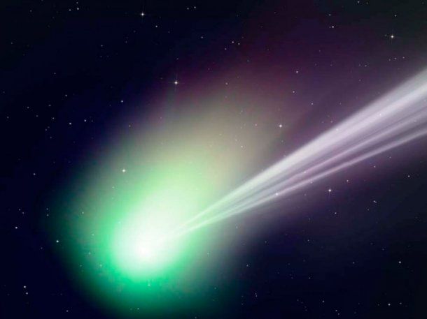 Registraron la primera imagen del cometa verde en el cielo argentino