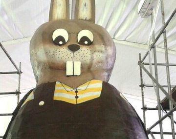 El conejo de chocolate más grande