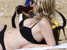 Kirsten Dunst bikini Kirsten Dunst bikini
