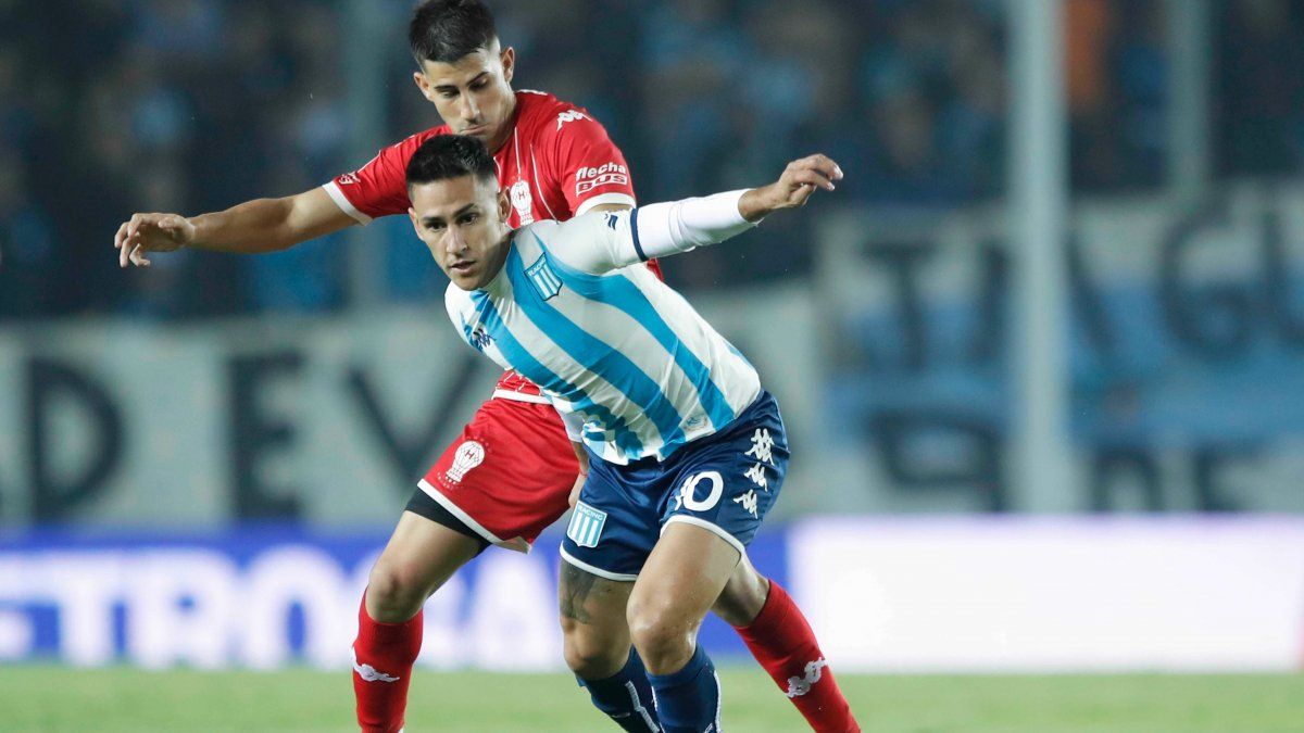 Racing le ganó a Huracán en un partido polémico: minuto a minuto