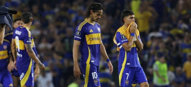 La noche para el olvido de Edinson Cavani: de errar un gol insólito a equivocarse en el sorteo de la tanda de penales