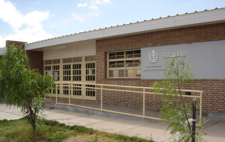 Violencia escolar: sancionarán a padres