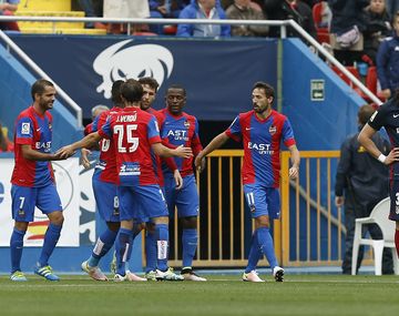 Atlético Madrid cayó con el  descendido Levante