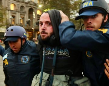 Congreso: Defensoría del Pueblo denunció represión y detenciones arbitrarias