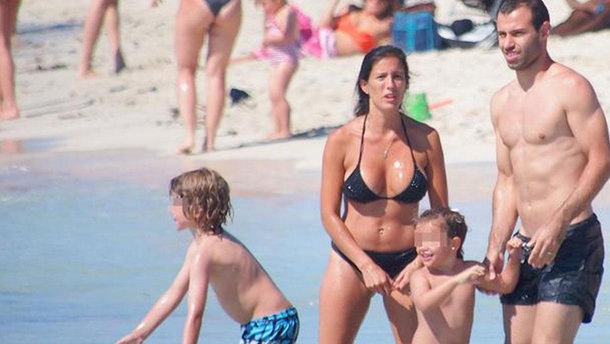 En Ibiza Mascherano disfruta de unas vacaciones en familia