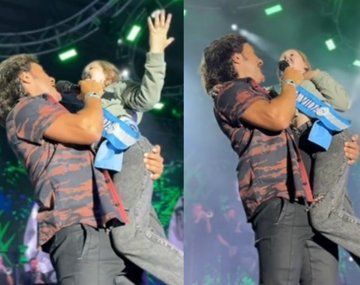 Diego Torres, con una fan que padece cáncer.