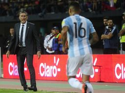 Bauza: Me gustó la actitud del equipo pero cometimos errores
