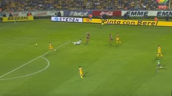 otro mas: el arquero preferido de martino protagonizo un nuevo blooper otro mas: el arquero preferido de martino protagonizo un nuevo blooper