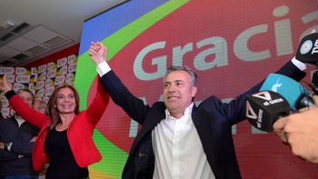 cornejo, tras el triunfo: es un orgullo ser electo gobernador cornejo, tras el triunfo: es un orgullo ser electo gobernador