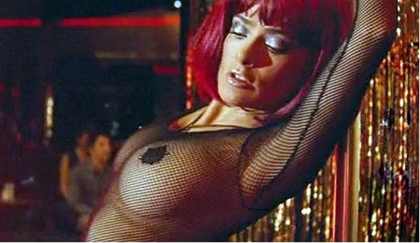 Salma Hayek como Lola