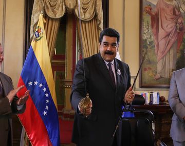 Avanza un referendo para revocar a Nicolás Maduro