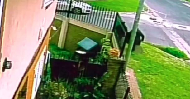 La Plata: una mujer sobrevivió tras caer por el agujero de un pozo lleno de agua