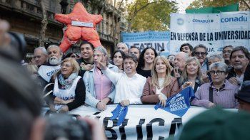 Axel Kicillof en la Marcha Federal Universitaria. Axel Kicillof en la Marcha Federal Universitaria.