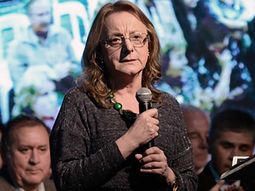 Alicia Kirchner: Tenemos que defender el estado de derecho