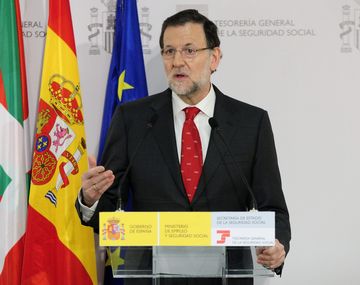 Rajoy viaja a la zona del accidente aéreo y se reunirá con los familiares