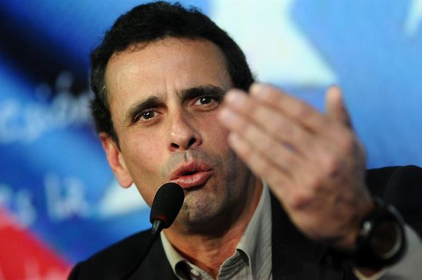 Henrique Capriles confirmó su candidatura presidencial