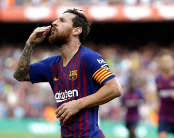 Messi rechazó una millonaria oferta para quedarse en Barcelona