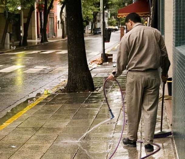 ¿cómo Es El Portero De Tu Edificio 