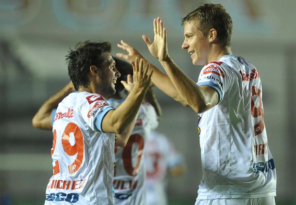 Arsenal buscará un triunfo para sellar su pase a octavos de final en Venezuela