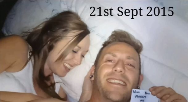 Le propuso casamiento a su novia con 148 selfies con un mensaje oculto