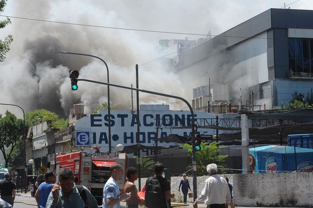 La chispa de una moladora provocó el incendio de Canal 13 y TN