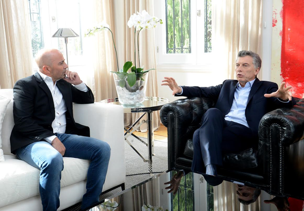 Jorge Sampaoli y Mauricio Macri