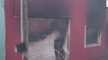 tragedia en la plata: una mujer y sus hijas murieron luego de que se incendiase su casa tragedia en la plata: una mujer y sus hijas murieron luego de que se incendiase su casa