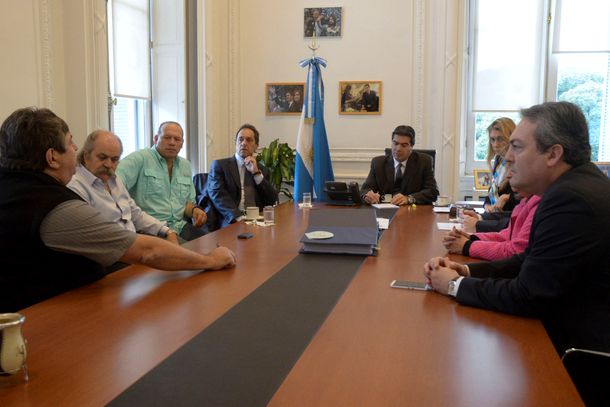 Scioli y Capitanich se reunieron para intentar destrabar el conflicto en Gestamp