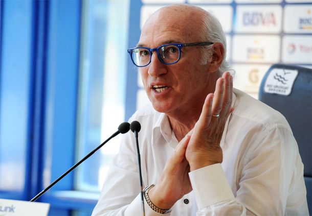 Bianchi dijo que Perotti vino para jugar, pero no lo apurarán