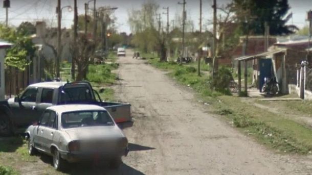 Le quemaron la casa a un acusado de pedofilia, huyó y murió su mujer