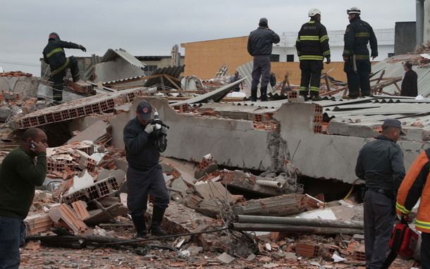 Tragedia en Brasil: al menos 7 muertos por un derrumbe